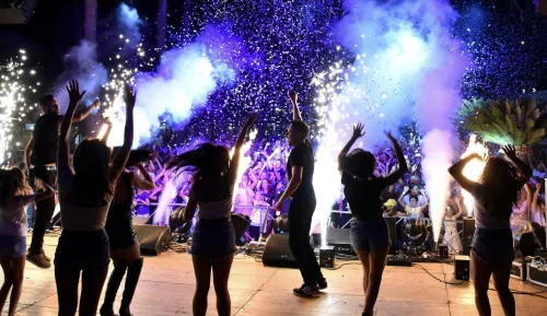 Locandina: Il Party Salento Show Live spegne 10 candeline