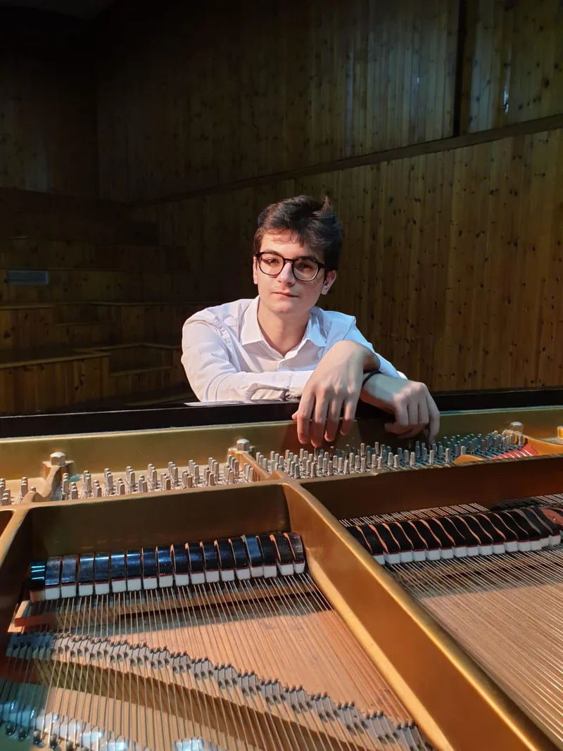 Locandina: Antonio Sicuro, pianoforte