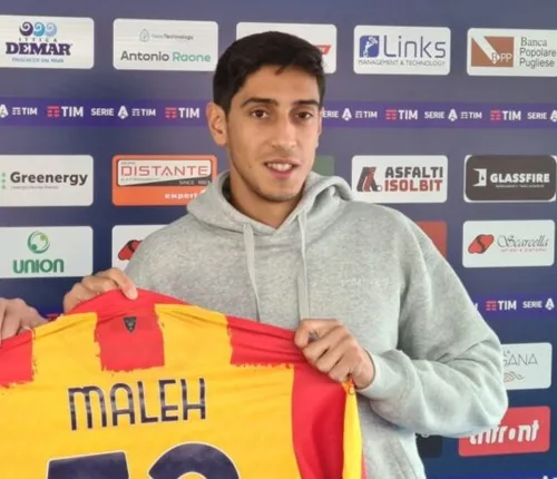 Locandina: Lo Sport che aiuta: la Maglia dell'U.S. Lecce per il Sociale
