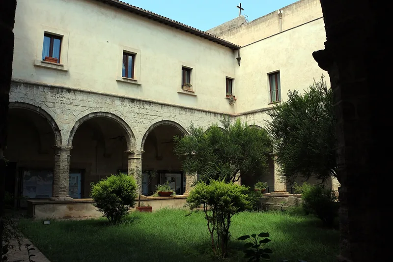 Chiostro ex convento di San Domenico