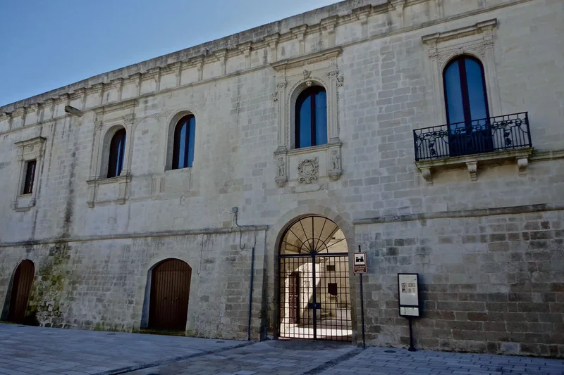 Castello De Gualtieris