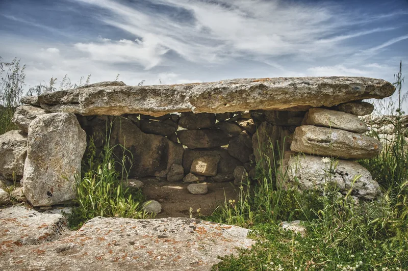 Dolmen Stabile
