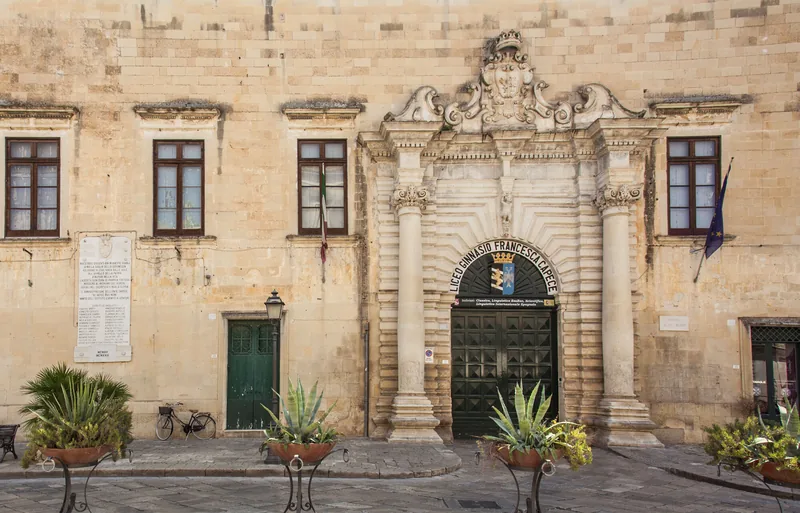 Palazzo Capece